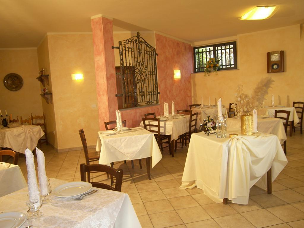 Albergo Elisa Comano  Exterior photo