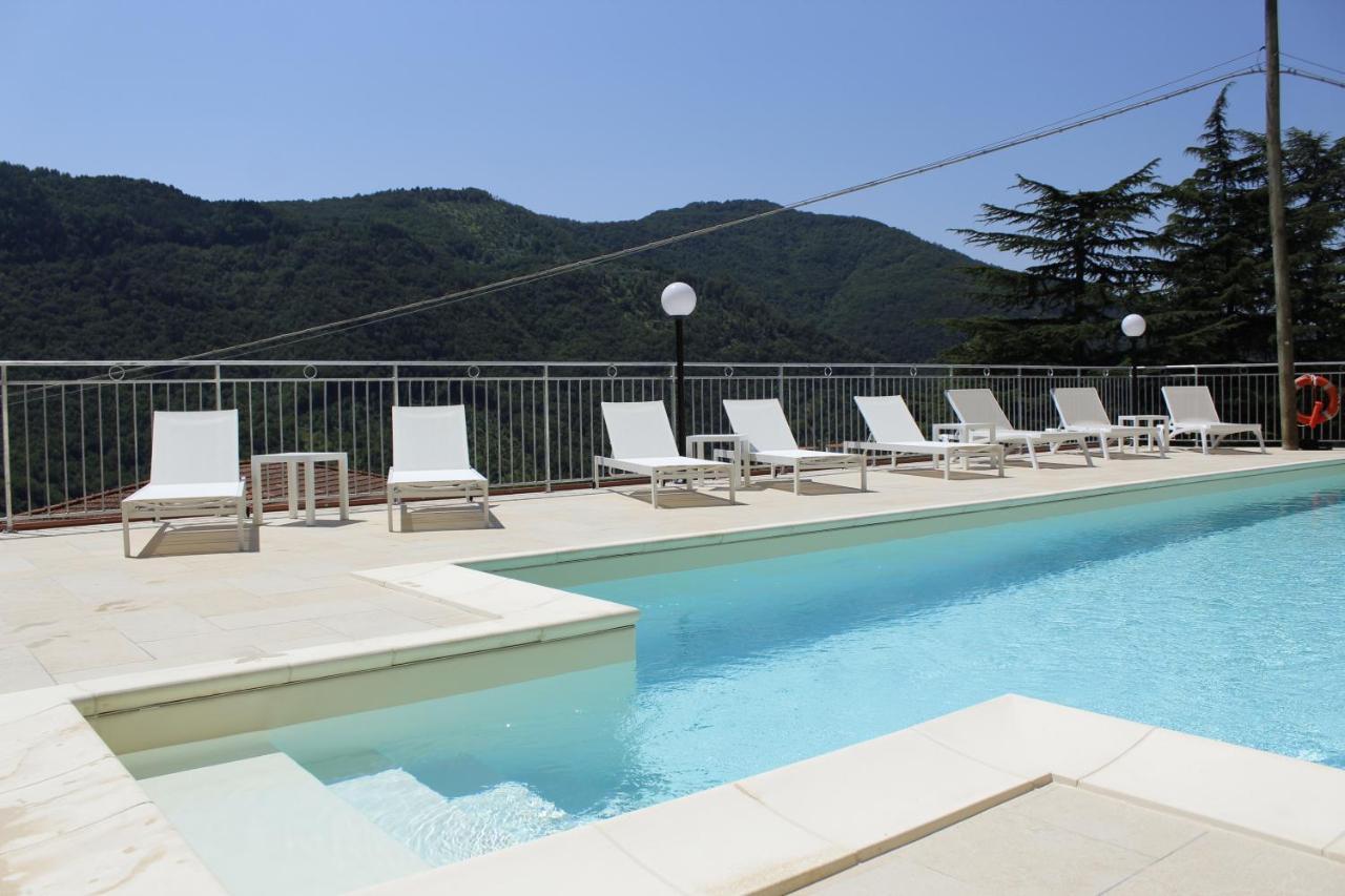 Albergo Elisa Comano  Exterior photo